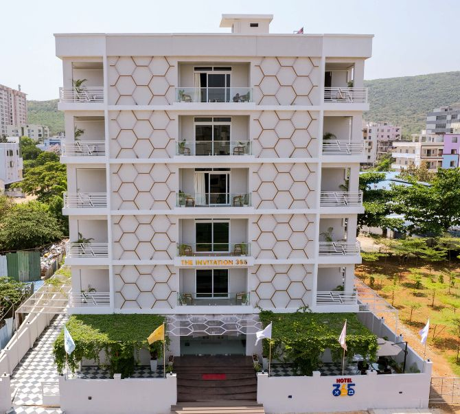 Best Hotel in Visakhapatnam
best hotel in vizag
vizag hotels 